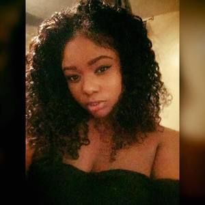 Meet your Posher, April